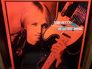 TOM PETTY AND THE HEARTBREAKERS - LONG AFTER DARK  (İKİNCİ EL)